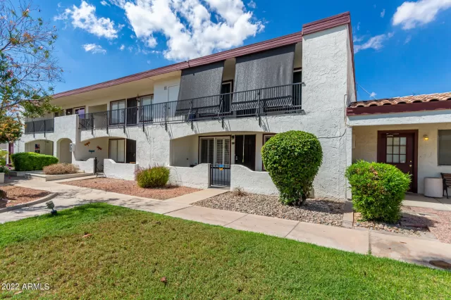 MLS: 6464524 Condo For Sale