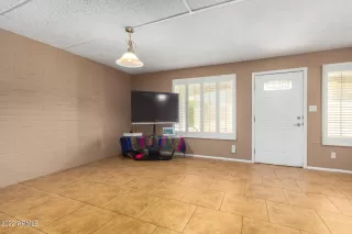 Photo #3: 6464524 Listing