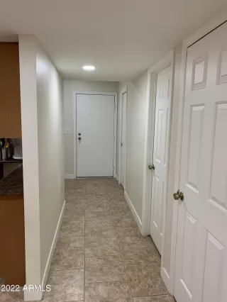 Photo #5: 6464623 Listing