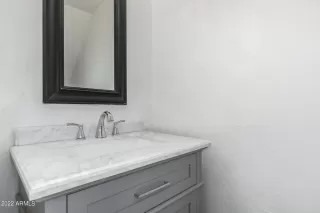 Photo #5: 6464748 Listing