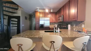 Photo #6: 6464750 Listing 