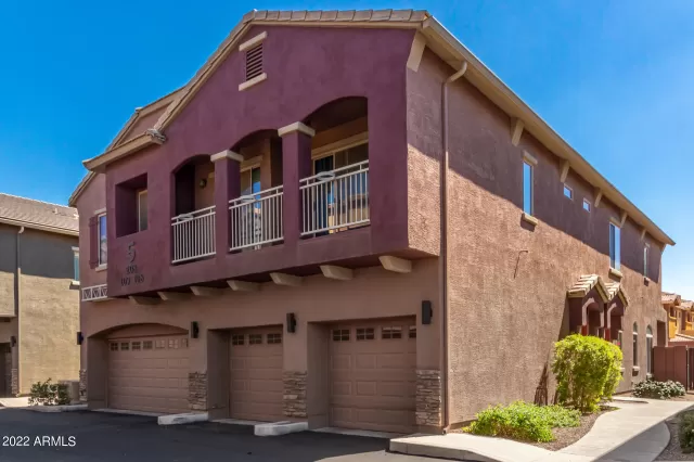 MLS: 6464766 Condo For Sale