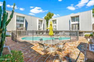 Photo #4: 6465018 Listing 