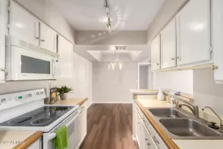 Photo #2: 6465293 Listing