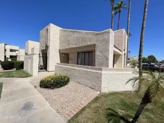 Photo #3: 6465461 Listing