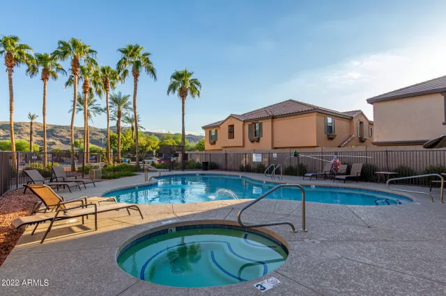 MLS: 6466147 Condo For Sale