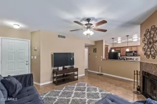 Photo #6: 6466148 Listing