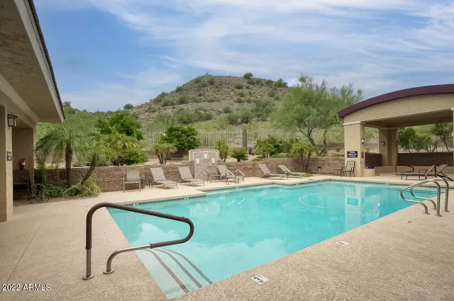 MLS: 6466261 Condo For Sale