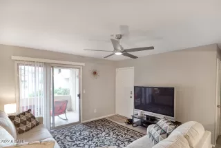 Photo #3: 6466387 Listing 