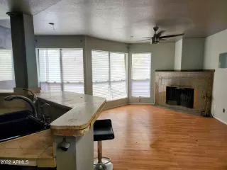 Photo #5: 6466440 Listing