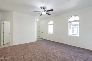 Photo #6: 6466443 Listing 