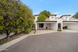 More Details about MLS # 6466687 : 104 W MISSOURI AVENUE#7