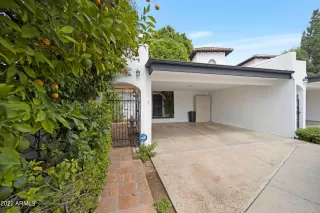 Photo #1: 6466687 Listing 