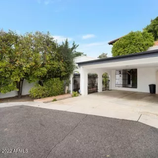 Photo #2: 6466687 Listing 