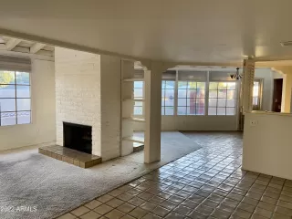 Photo #4: 6466839 Listing