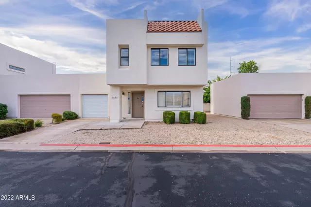 MLS: 6466891 Condo For Sale