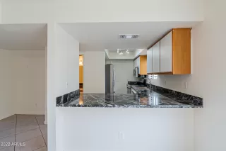 Photo #3: 6466891 Listing