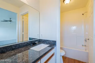 Photo #5: 6466891 Listing