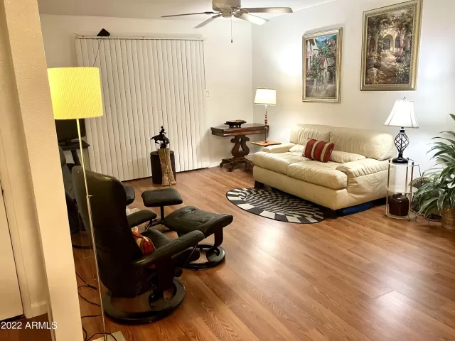 MLS: 6467281 Condo For Sale