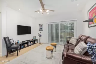 Photo #4: 6467512 Listing