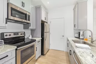 Photo #5: 6467512 Listing