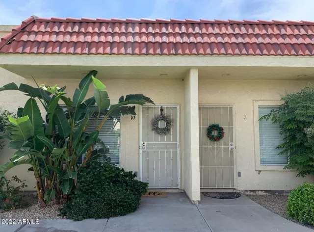 MLS: 6467666 Condo For Sale