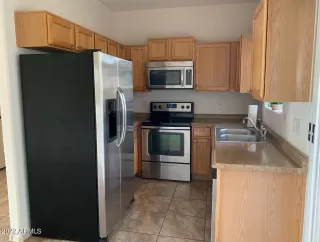 Photo #2: 6467666 Listing 