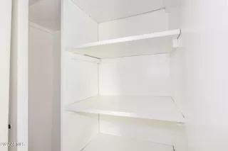 Photo #6: 6467720 Listing 