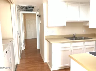 Photo #3: 6467852 Listing