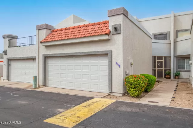 MLS: 6467858 Condo For Sale