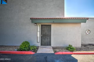 Photo #3: 6467908 Listing 