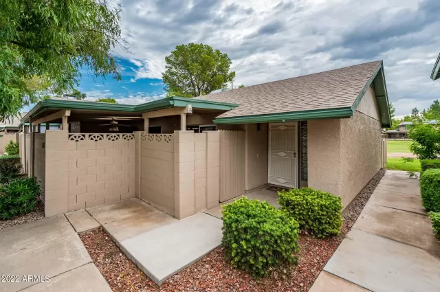 MLS: 6468094 Condo For Sale