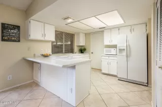 Photo #6: 6468094 Listing