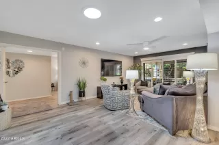 Photo #3: 6468126 Listing 