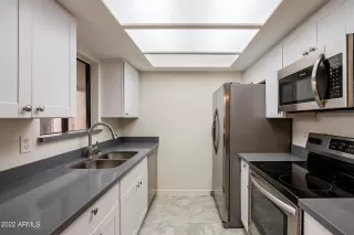 Photo #1: 6468142 Listing