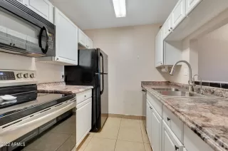 Photo #3: 6468276 Listing