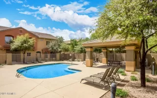 Photo #6: 6468343 Listing 