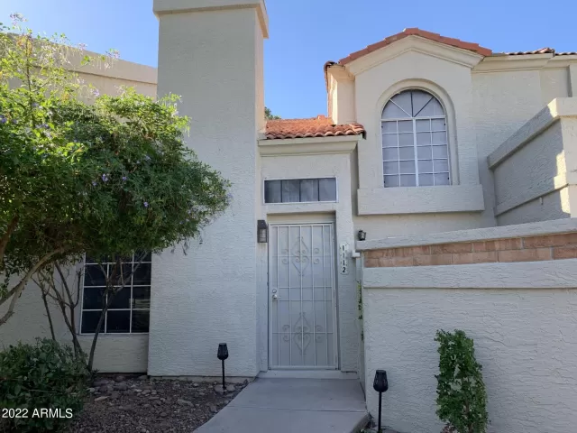 MLS: 6468762 Condo For Sale