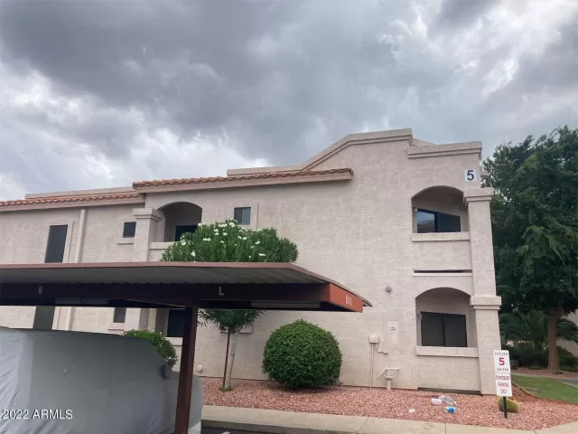 MLS: 6469049 Condo For Sale