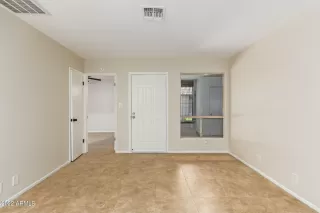 Photo #4: 6469112 Listing 