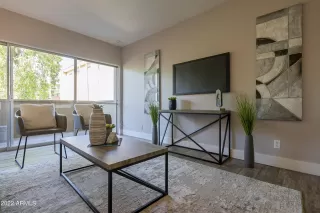 Photo #3: 6469163 Listing 