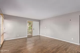 Photo #3: 6469194 Listing 