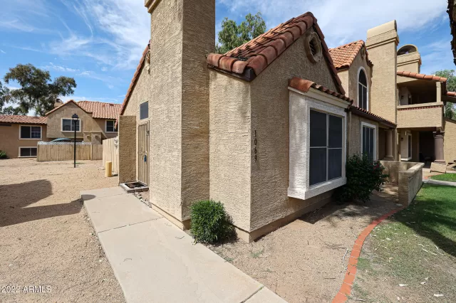 MLS: 6469689 Condo For Sale