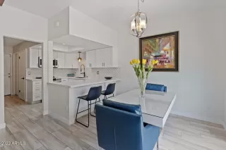 Photo #2: 6469748 Listing