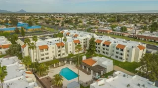 Photo #3: 6469758 Listing