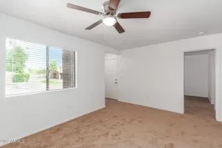 Photo #5: 6469903 Listing
