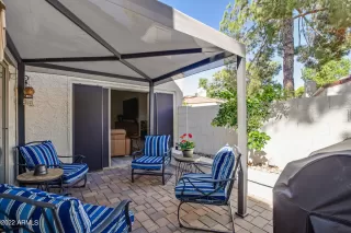 Photo #2: 6469956 Listing