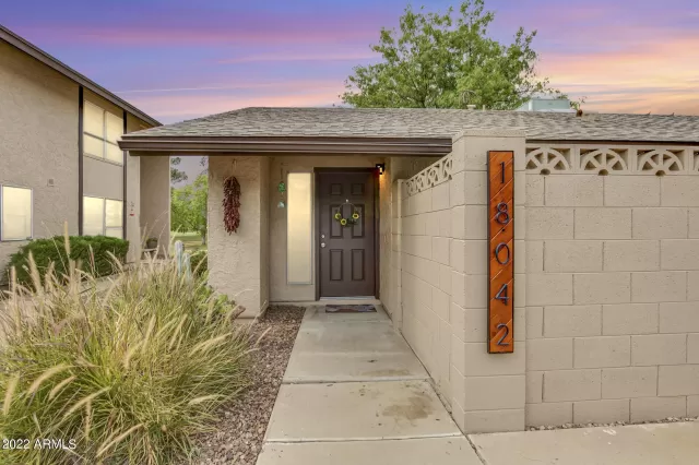 MLS: 6470026 Condo For Sale