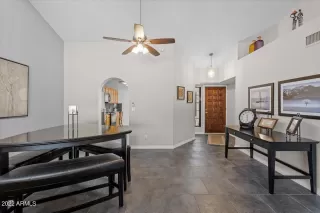 Photo #5: 6470132 Listing