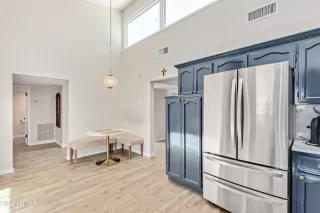 Photo #4: 6470219 Listing